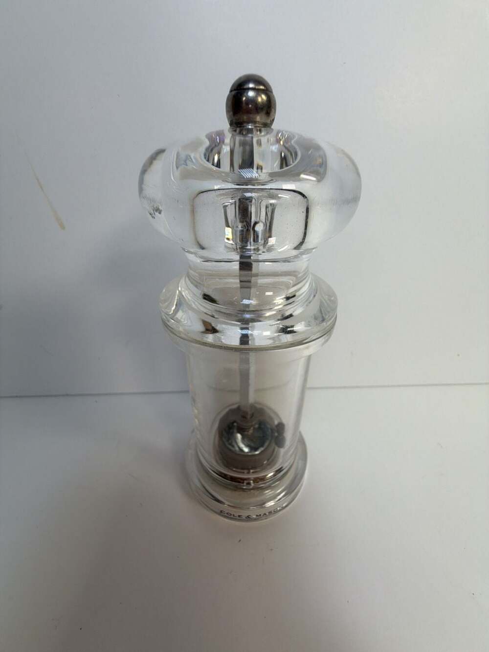 Cole & Mason England 5.5-inch Acrylic Pepper Grinder‎